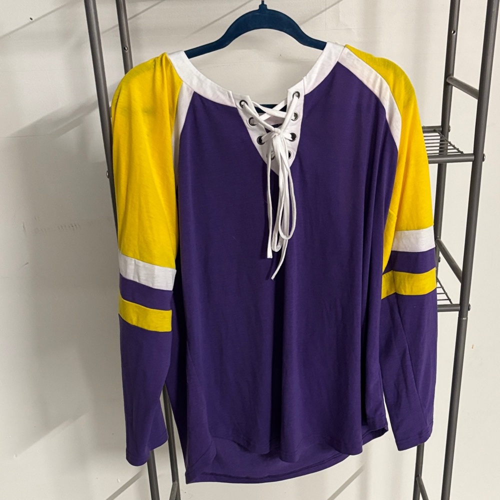 Purple & Yellow Lace-Up Raglan Sleeve Women's Top